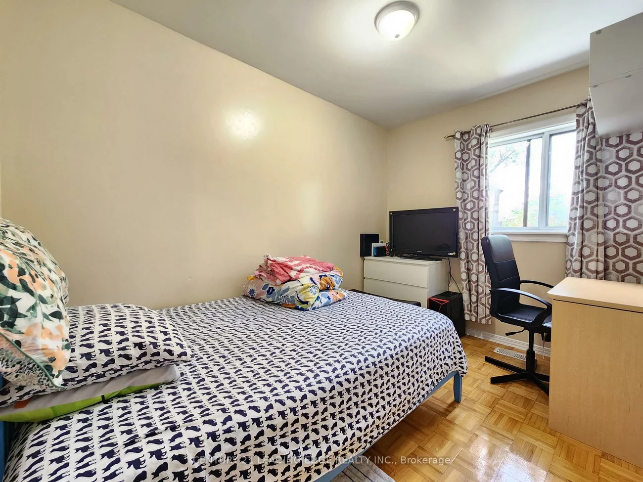 203, Lotherton, Yorkdale-Glen Park, Toronto