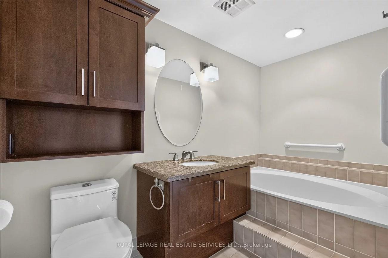 1320, Islington, Islington-City Centre West, Toronto