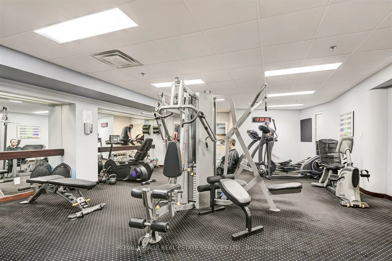 1320, Islington, Islington-City Centre West, Toronto
