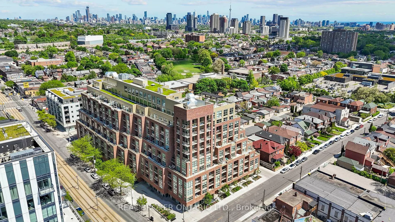 1787, St Clair, Weston-Pellam Park, Toronto