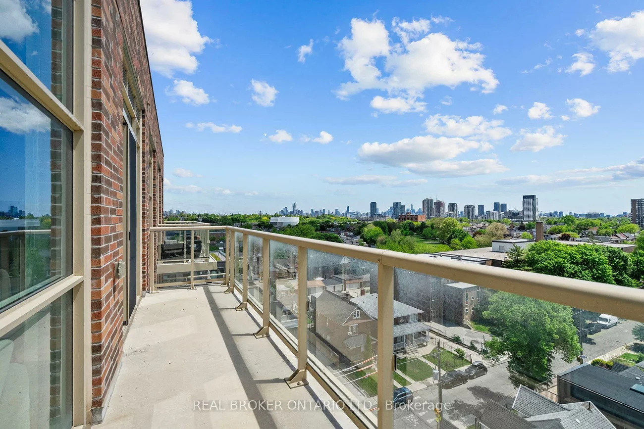 1787, St Clair, Weston-Pellam Park, Toronto