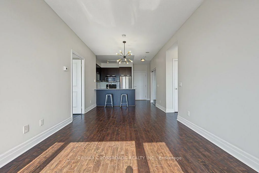 20, Gothic, High Park North, Toronto