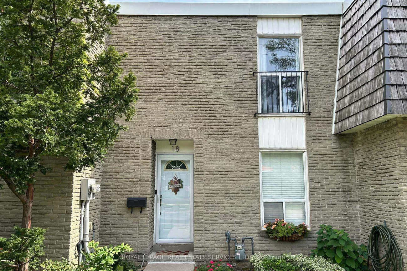71, Old Burnhamthorpe, Markland Wood, Toronto