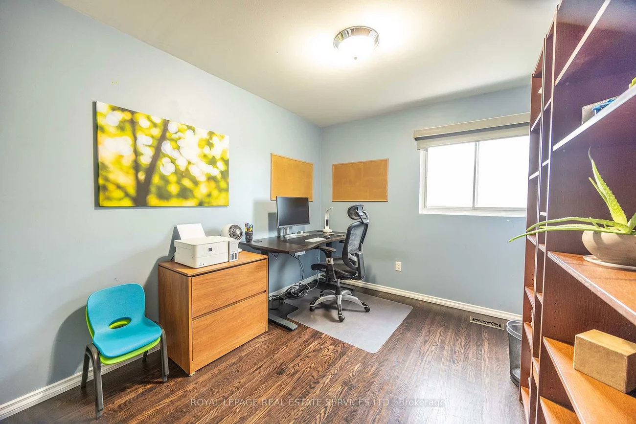 71, Old Burnhamthorpe, Markland Wood, Toronto