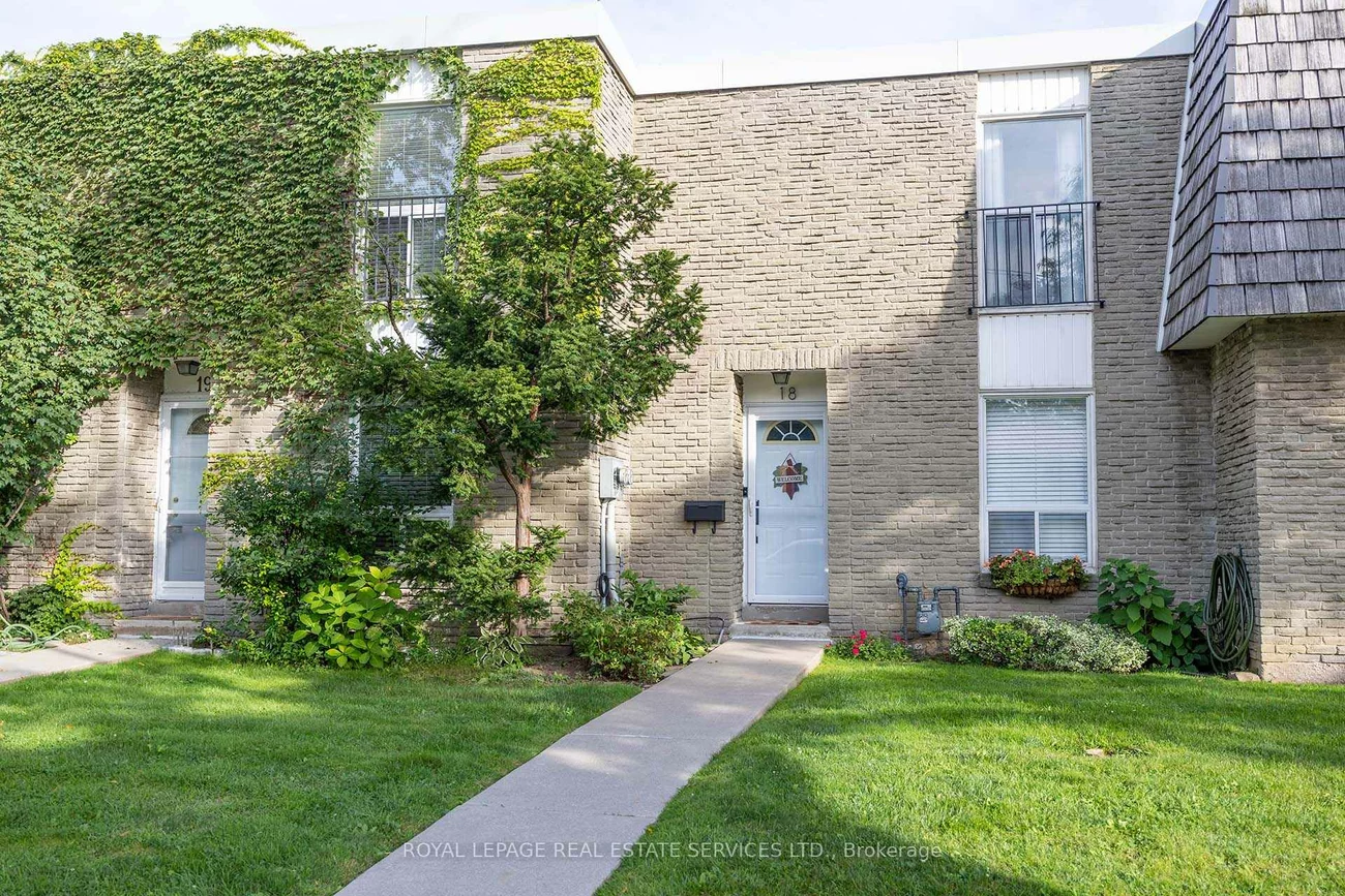 71, Old Burnhamthorpe, Markland Wood, Toronto