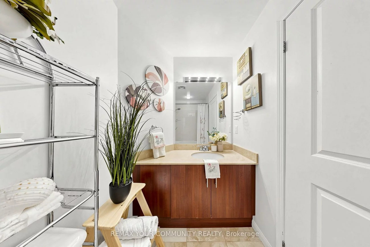 15, Windermere, High Park-Swansea, Toronto
