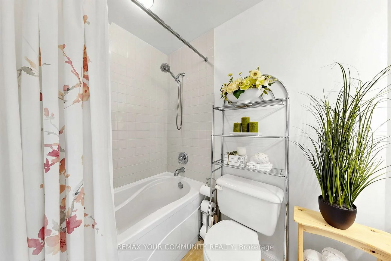 15, Windermere, High Park-Swansea, Toronto