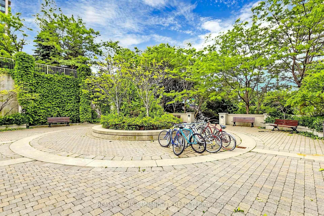 15, Windermere, High Park-Swansea, Toronto