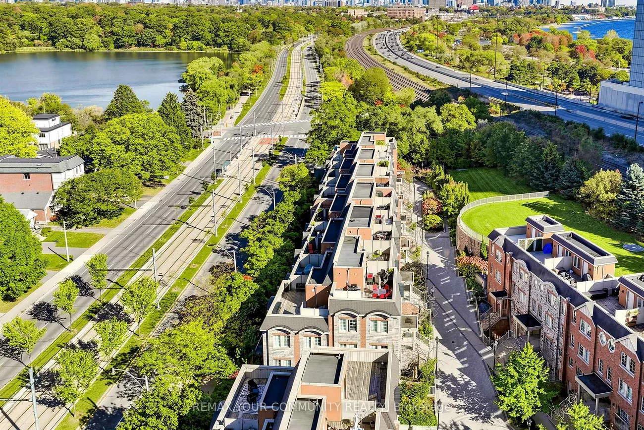 15, Windermere, High Park-Swansea, Toronto