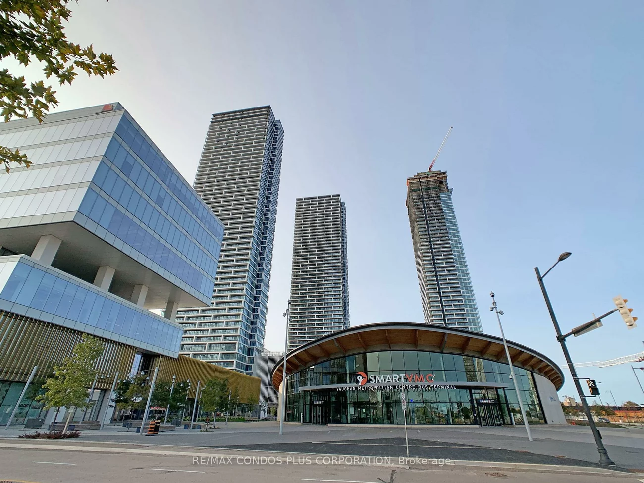 898, Portage, Vaughan Corporate Centre, Vaughan