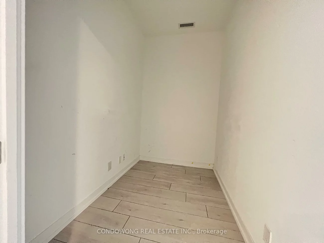 950, Portage, Vaughan Corporate Centre, Vaughan