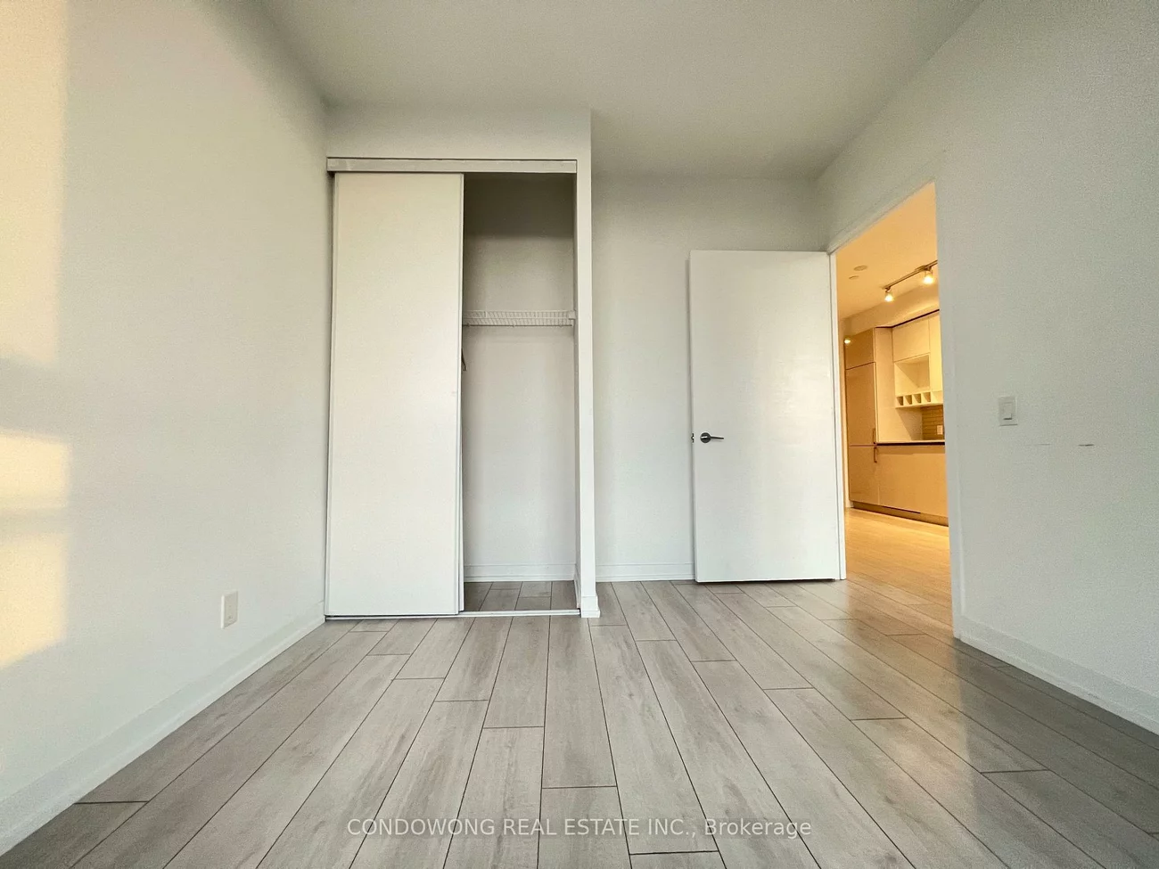 950, Portage, Vaughan Corporate Centre, Vaughan