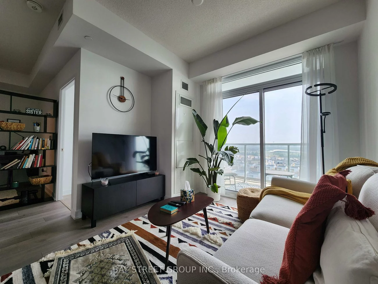38, Honeycrisp, Vaughan Corporate Centre, Vaughan