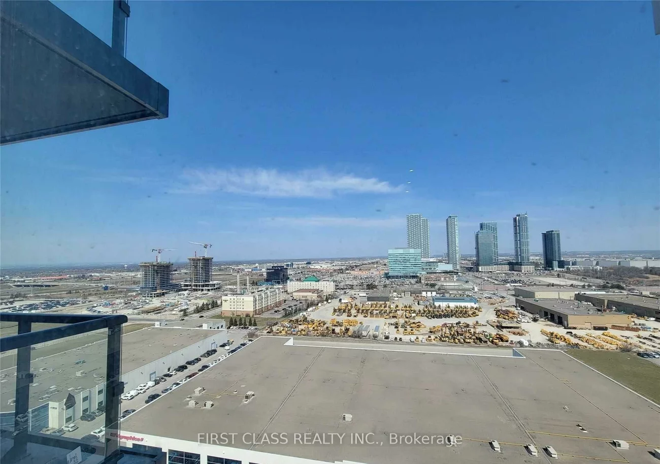 38, Honeycrisp, Vaughan Corporate Centre, Vaughan