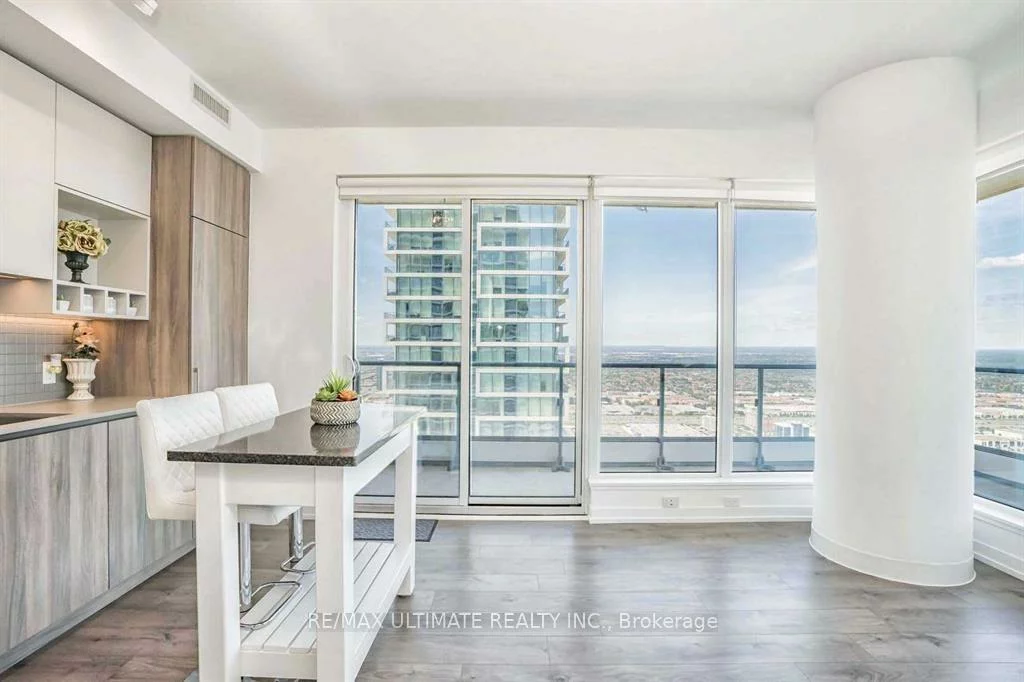 950, Portage, Vaughan Corporate Centre, Vaughan