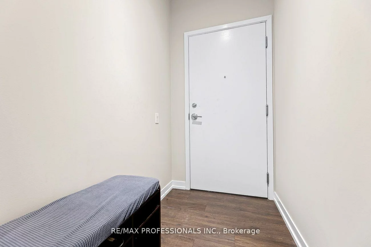950, Portage, Vaughan Corporate Centre, Vaughan