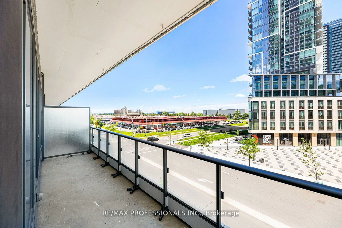 950, Portage, Vaughan Corporate Centre, Vaughan
