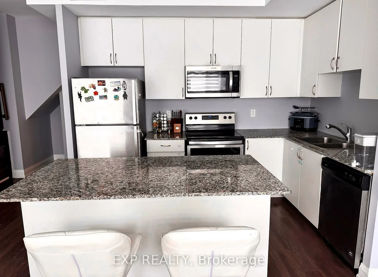5309, Highway 7, Vaughan Grove, Vaughan
