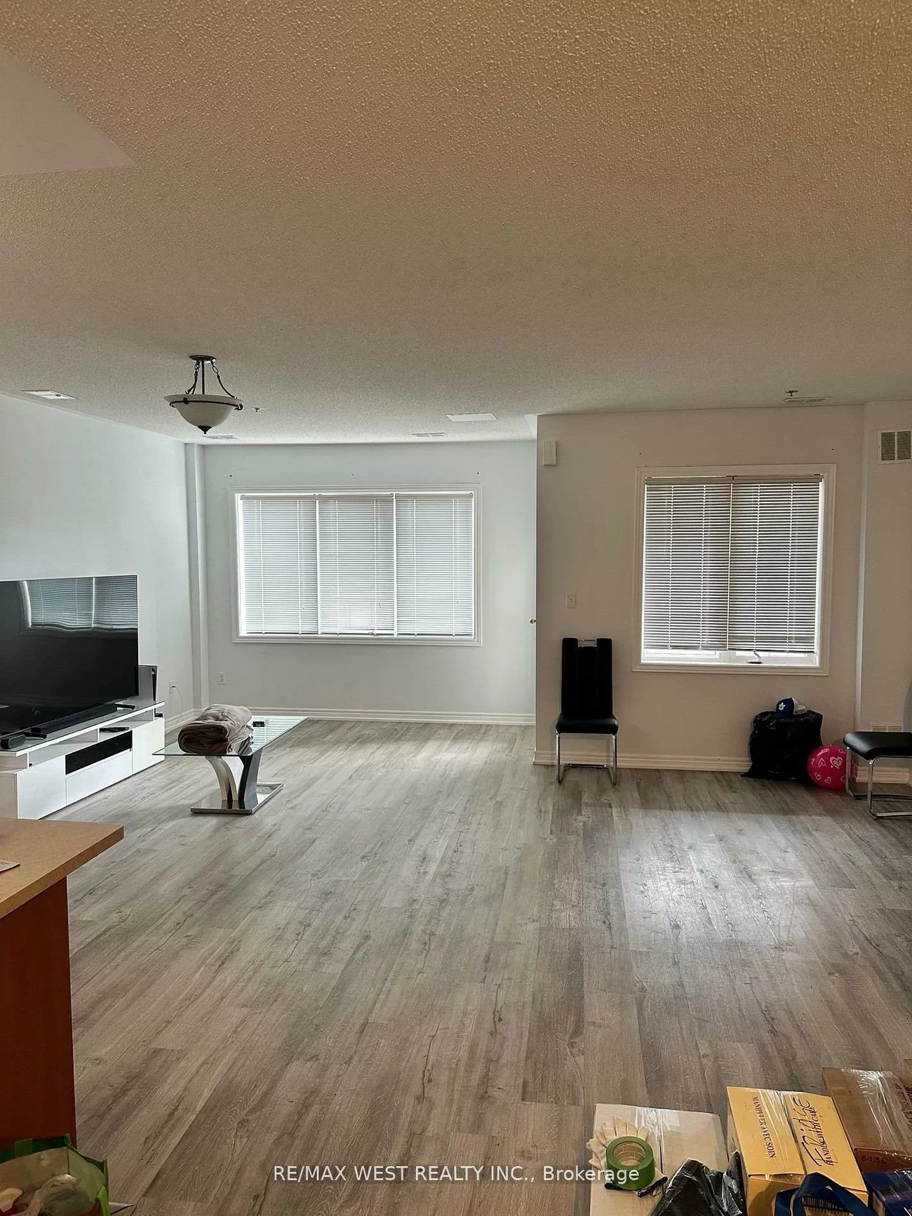 9441, Jane, Maple, Vaughan