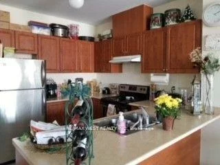 9441, Jane, Maple, Vaughan