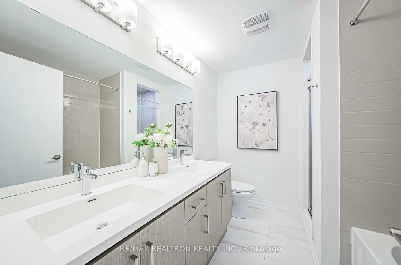 10, Almond Blossom, Vaughan Corporate Centre, Vaughan