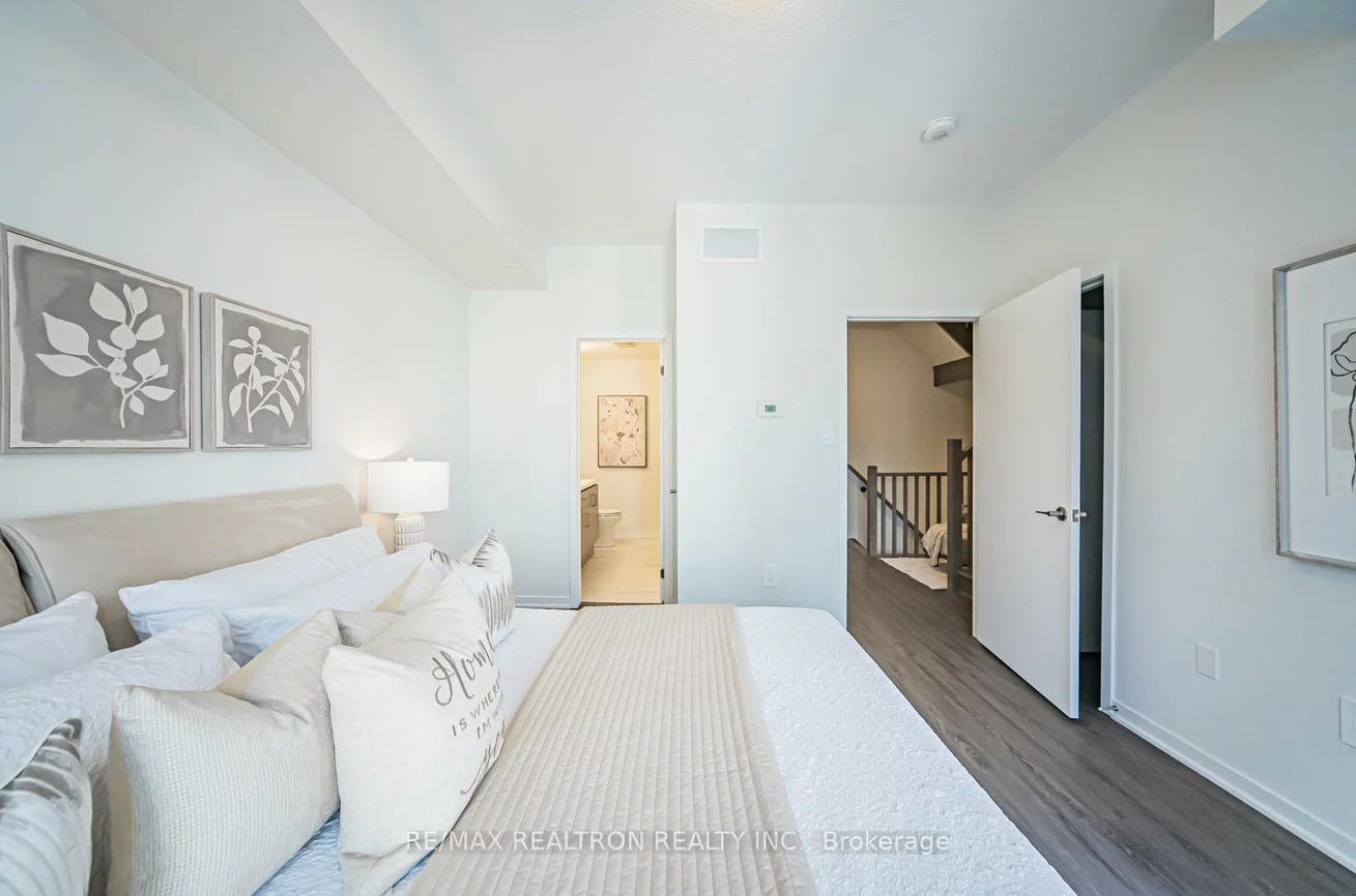 10, Almond Blossom, Vaughan Corporate Centre, Vaughan