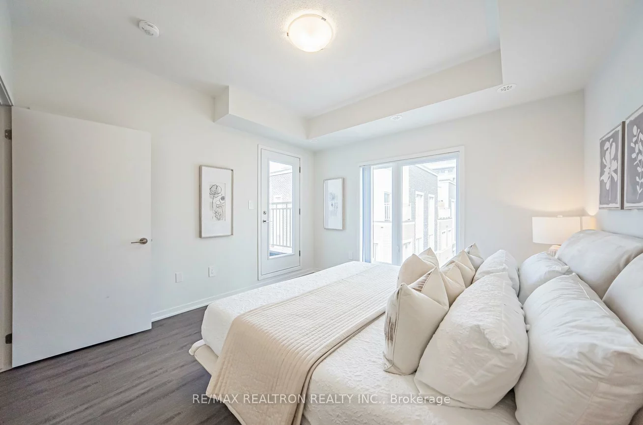 10, Almond Blossom, Vaughan Corporate Centre, Vaughan