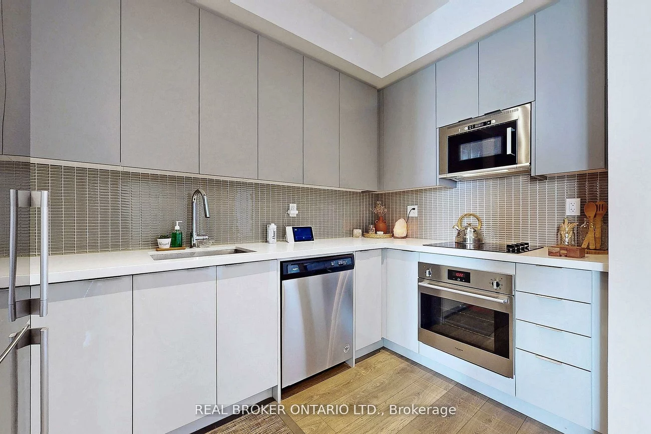 2908, Highway 7, Concord, Vaughan