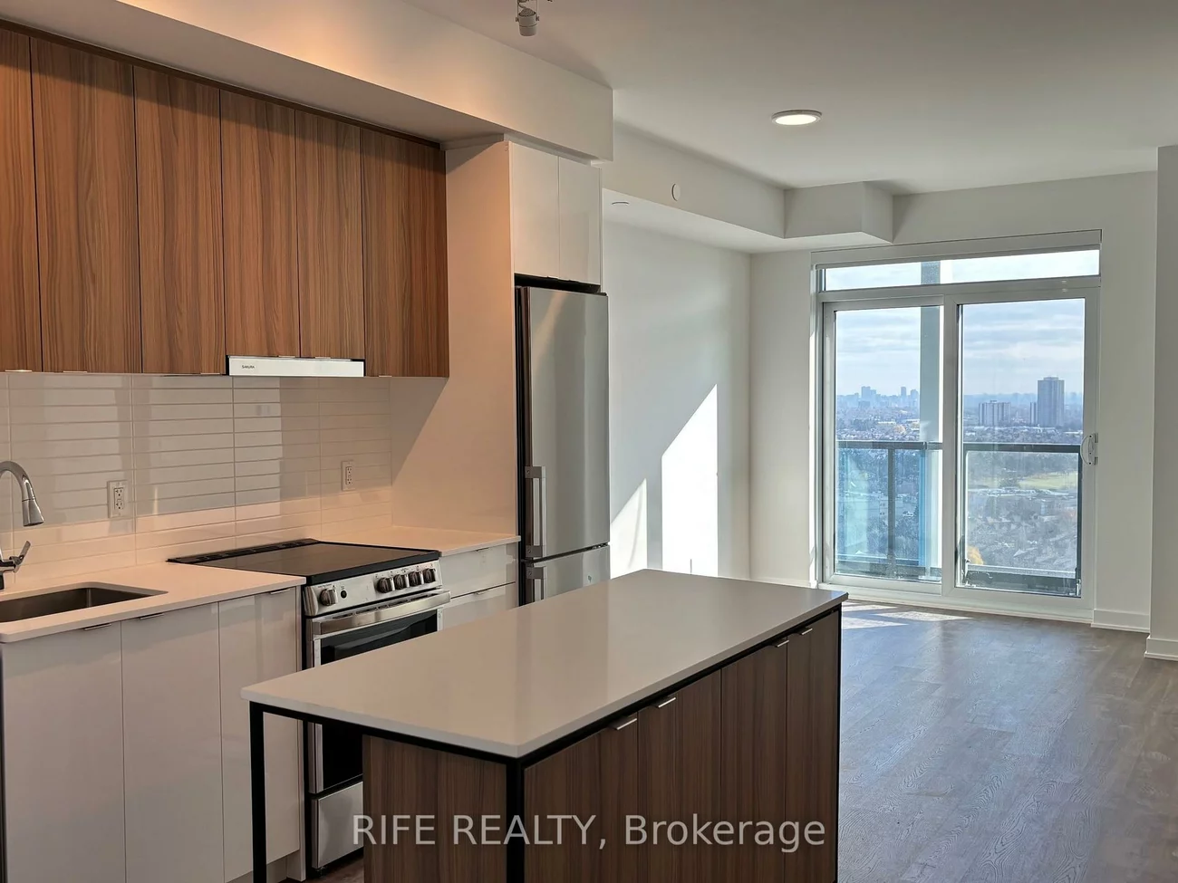 50, Upper Mall, Brownridge, Vaughan