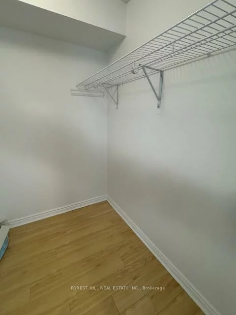 7300, Yonge, Crestwood-Springfarm-Yorkhill, Vaughan