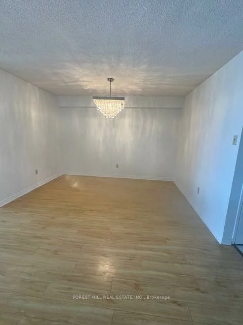 7300, Yonge, Crestwood-Springfarm-Yorkhill, Vaughan