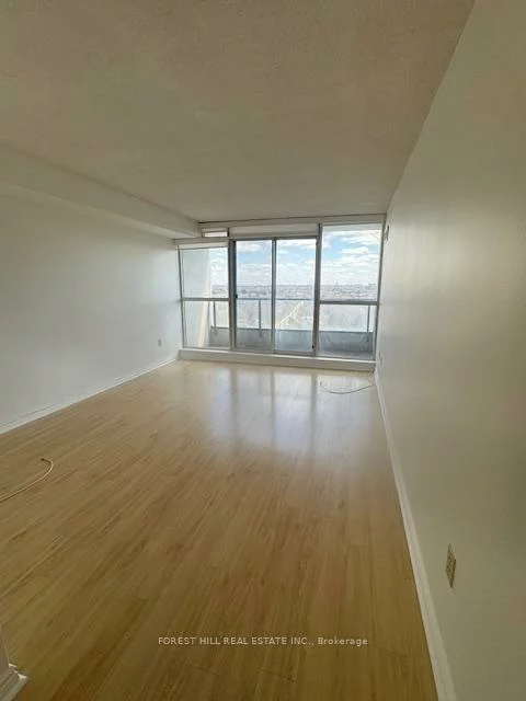 7300, Yonge, Crestwood-Springfarm-Yorkhill, Vaughan