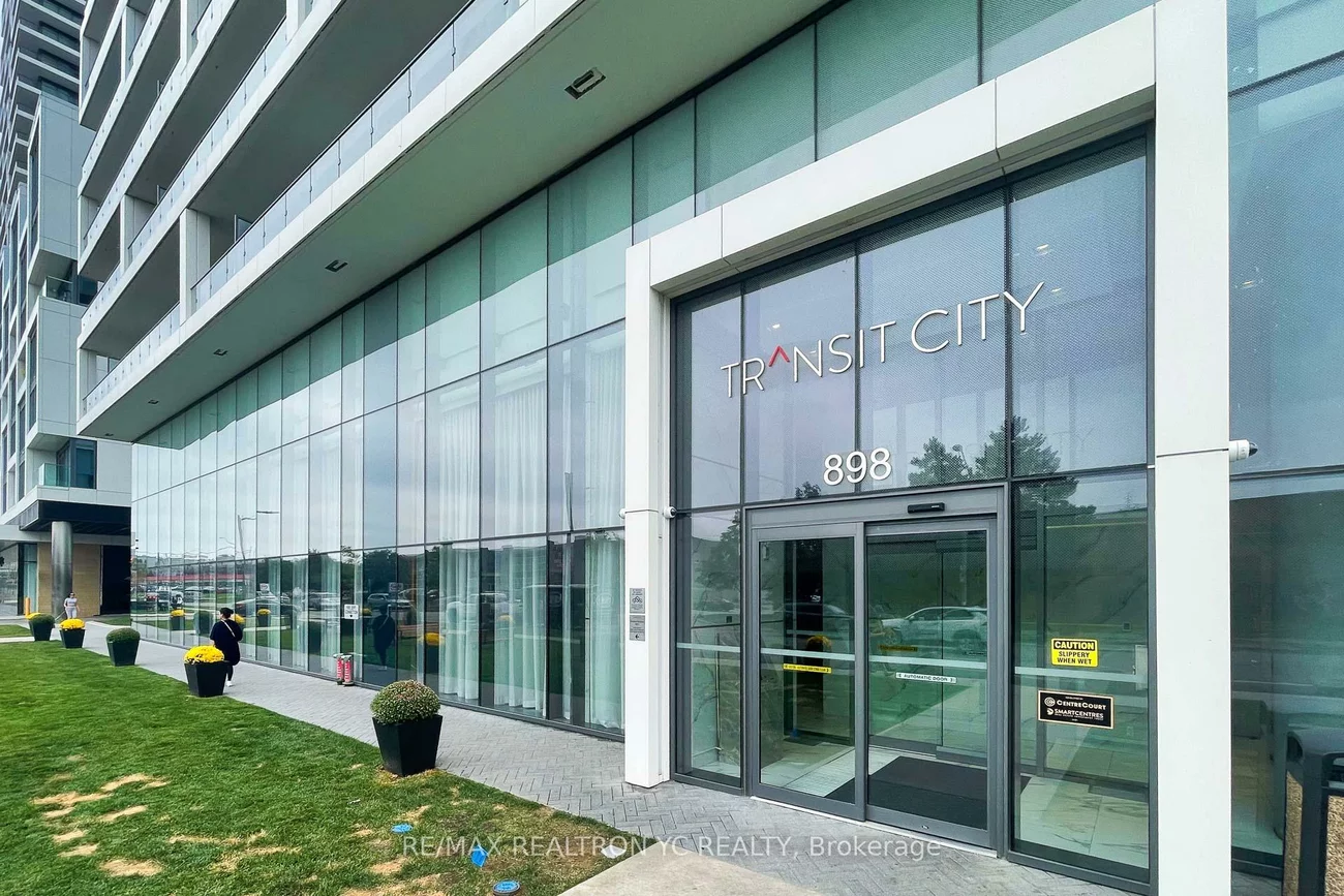 898, Portage, Vaughan Corporate Centre, Vaughan
