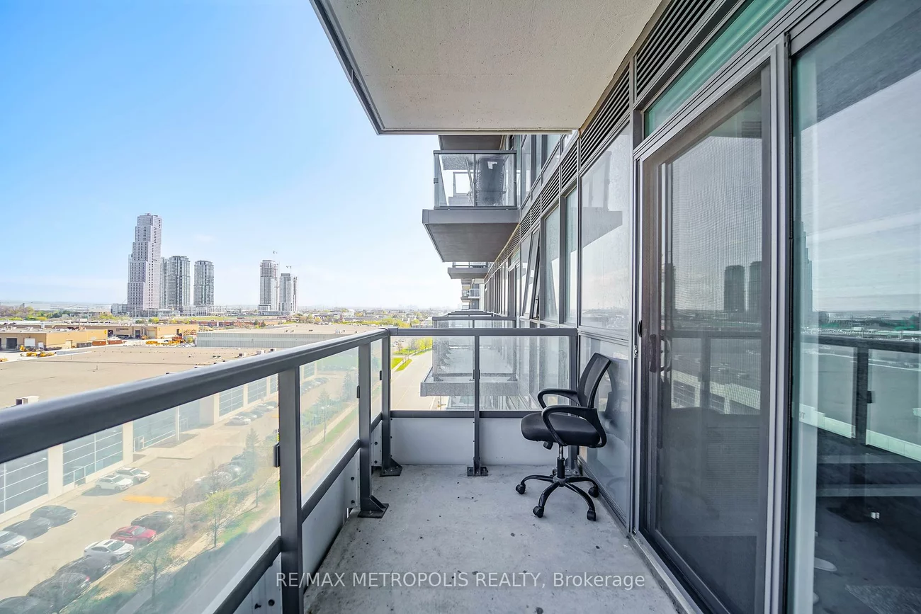 10, Honeycrisp, Vaughan Corporate Centre, Vaughan