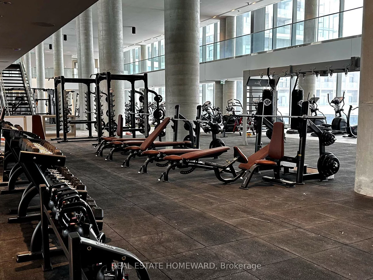 1000, Portage, Vaughan Corporate Centre, Vaughan