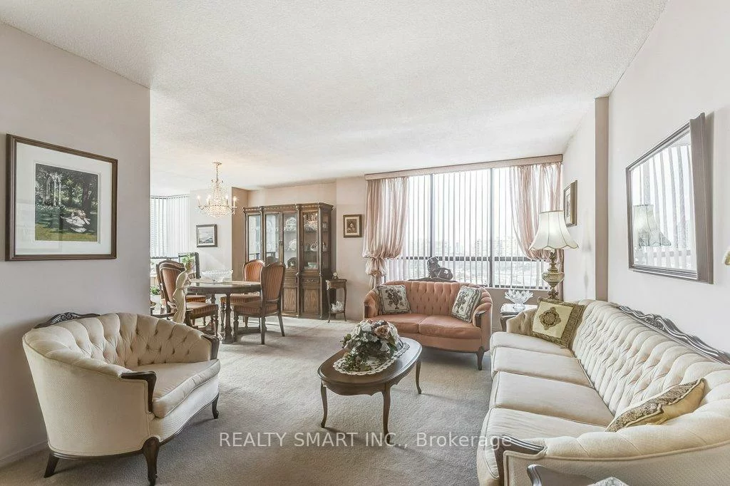 7601, Bathurst, Crestwood-Springfarm-Yorkhill, Vaughan