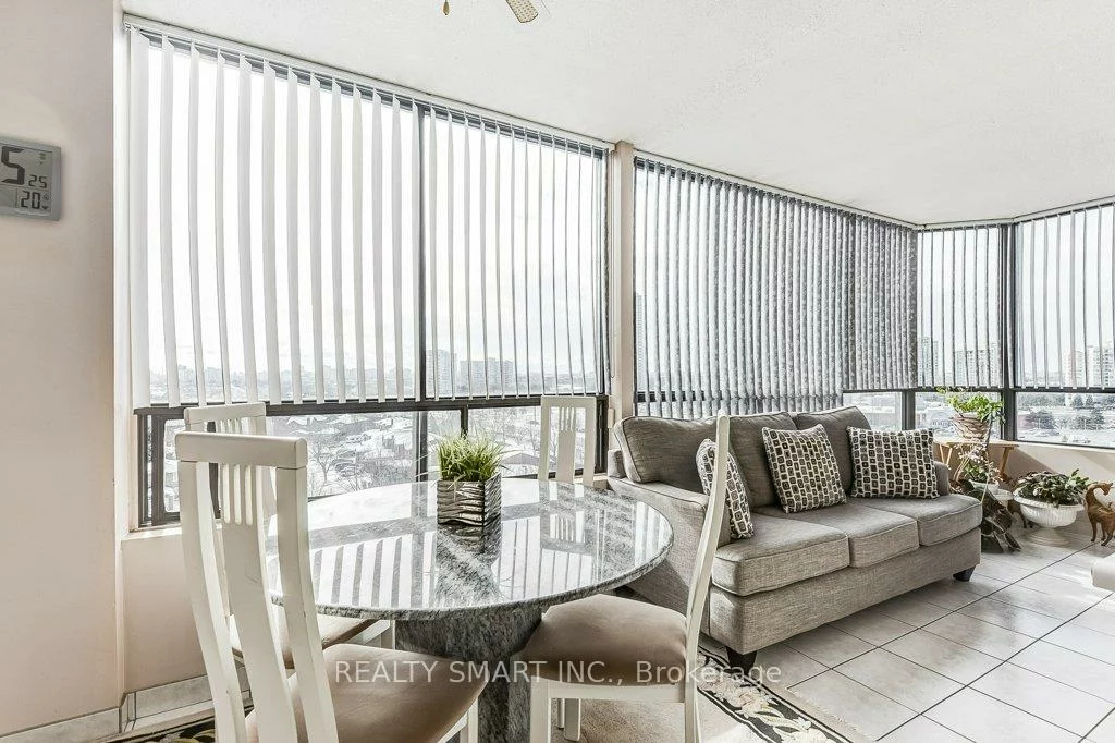 7601, Bathurst, Crestwood-Springfarm-Yorkhill, Vaughan