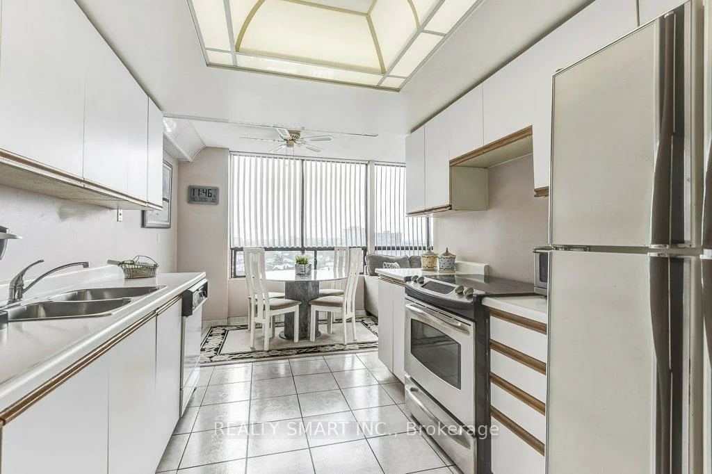 7601, Bathurst, Crestwood-Springfarm-Yorkhill, Vaughan