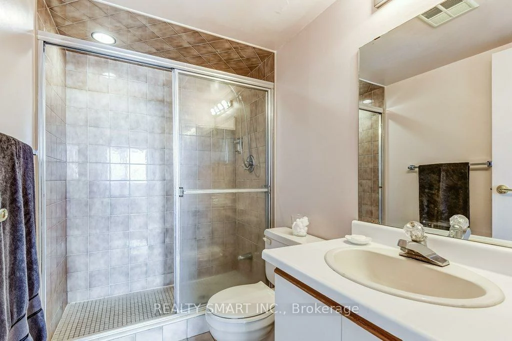 7601, Bathurst, Crestwood-Springfarm-Yorkhill, Vaughan