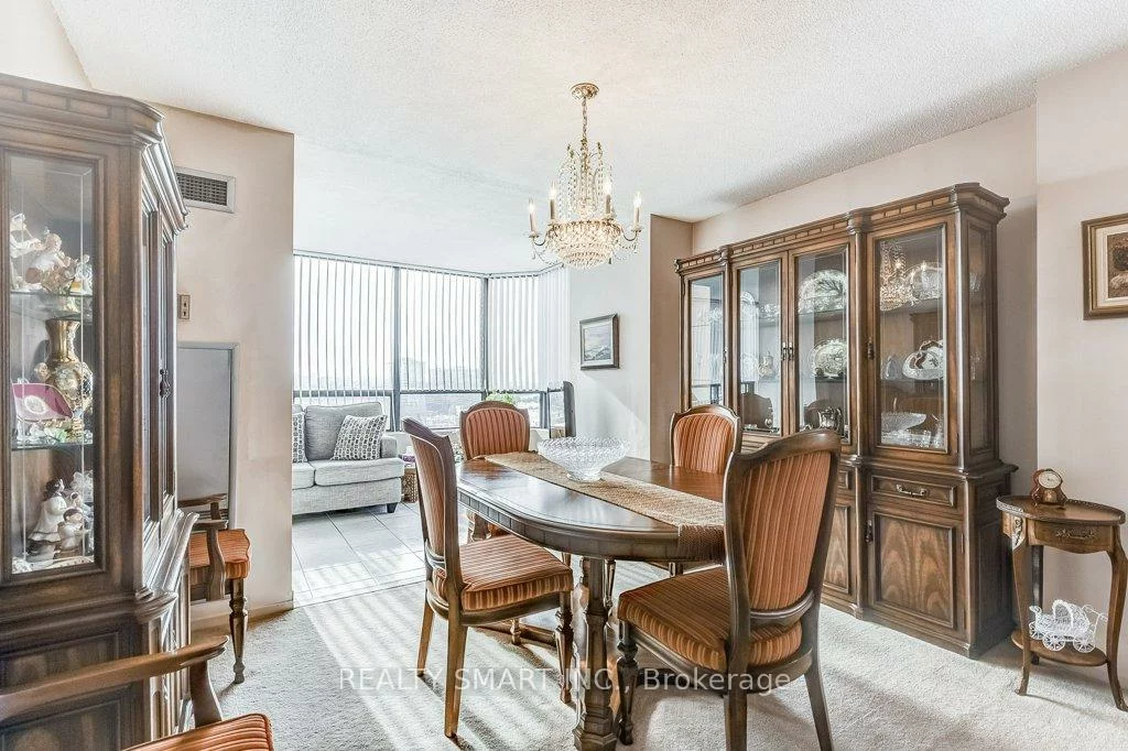 7601, Bathurst, Crestwood-Springfarm-Yorkhill, Vaughan