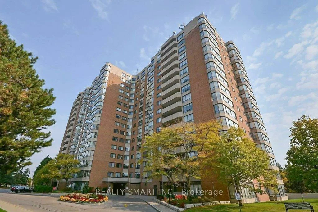 7601, Bathurst, Crestwood-Springfarm-Yorkhill, Vaughan
