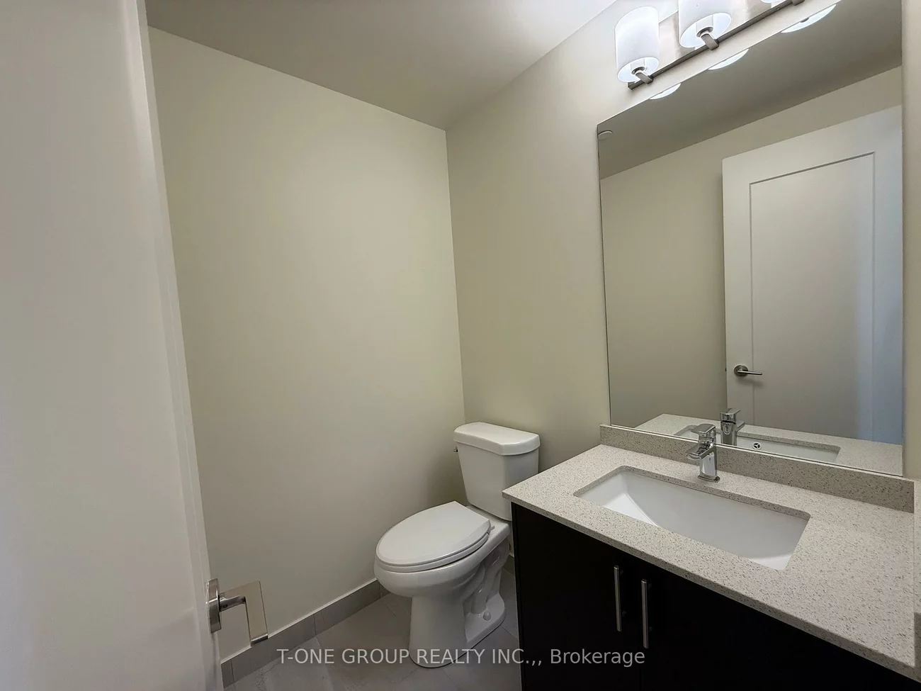 8960, Jane, Concord, Vaughan