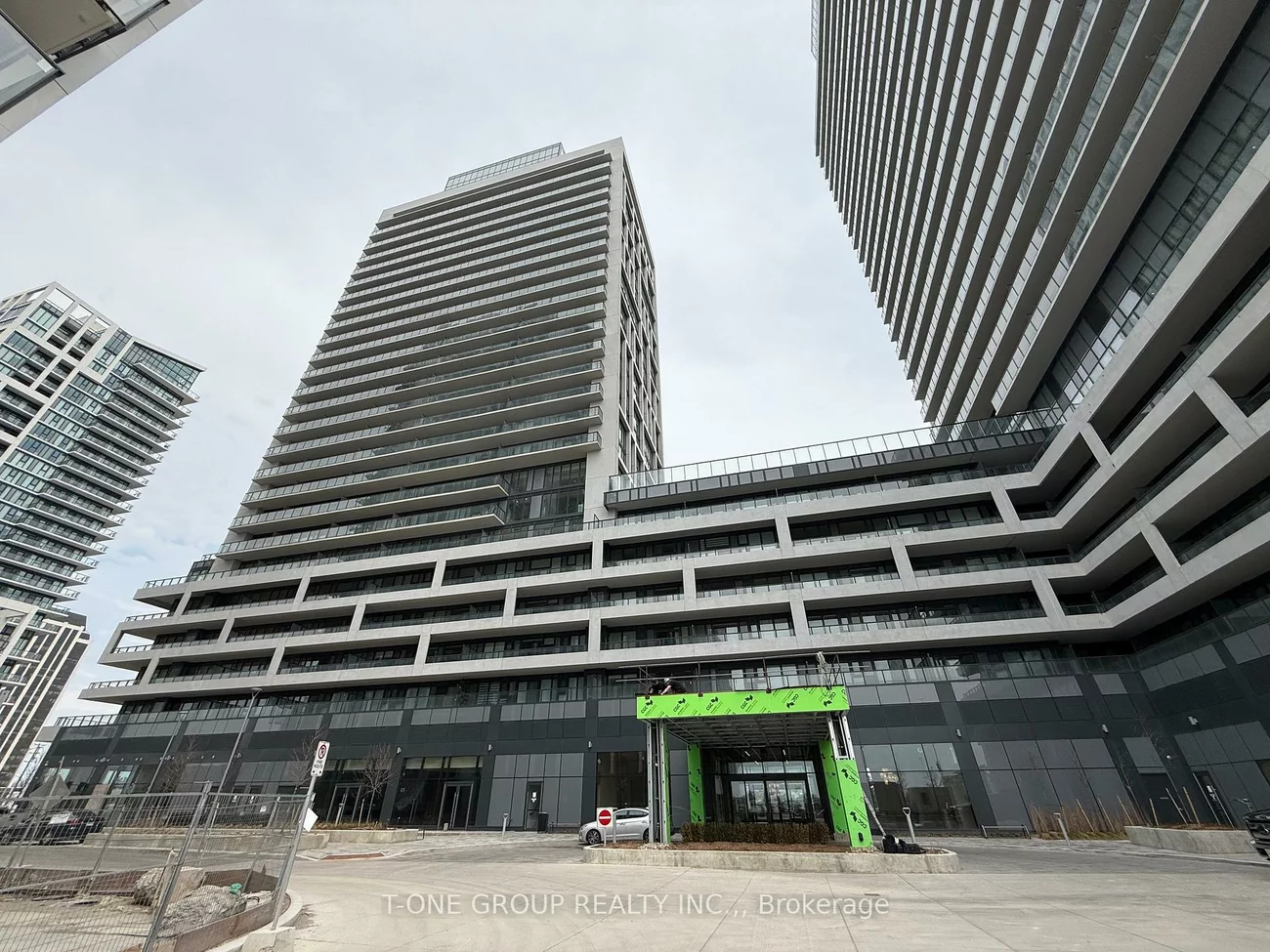 8960, Jane, Concord, Vaughan