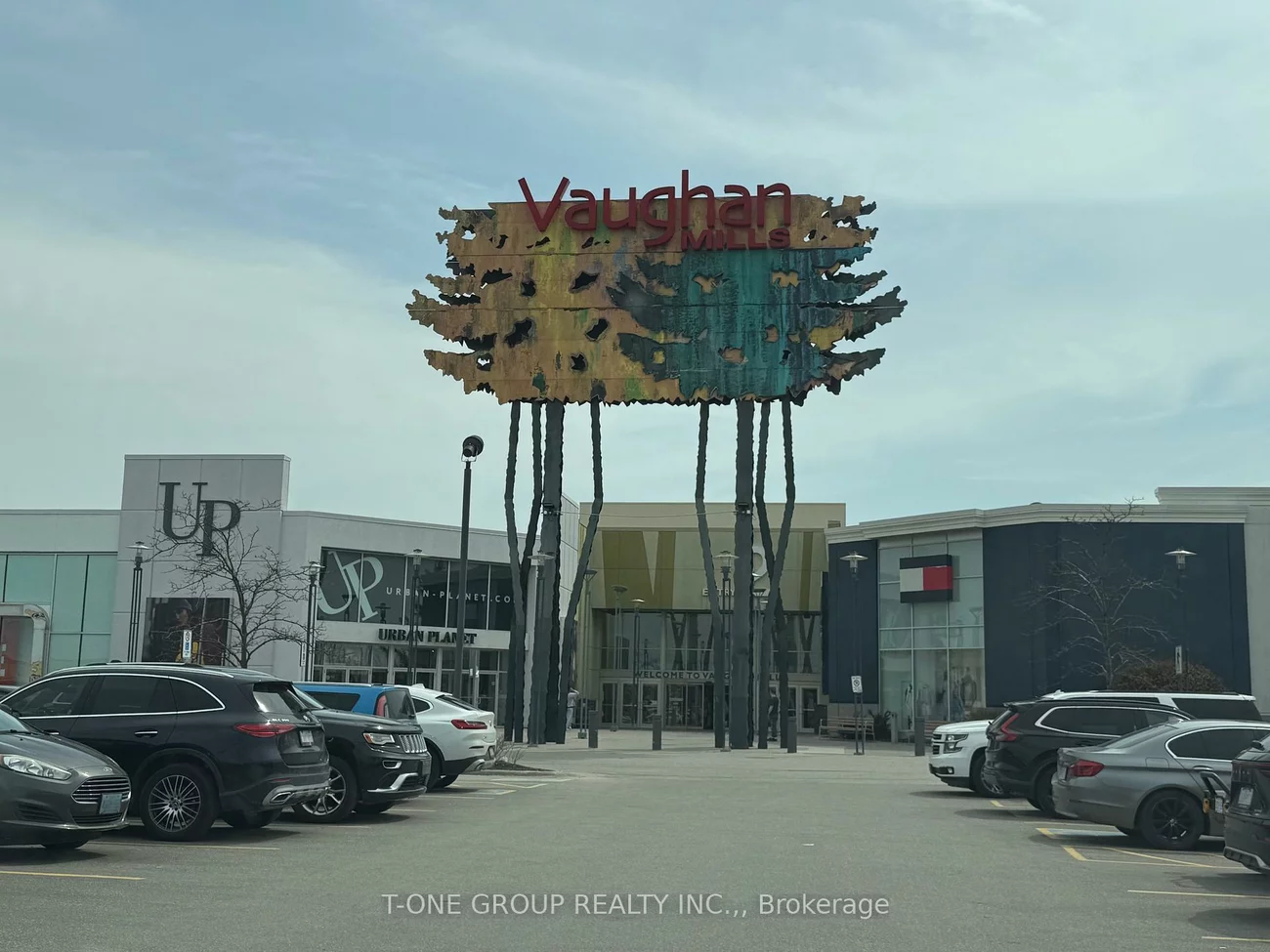 8960, Jane, Concord, Vaughan