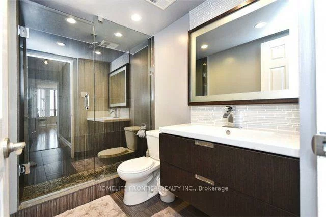 7440, Bathurst, Brownridge, Vaughan