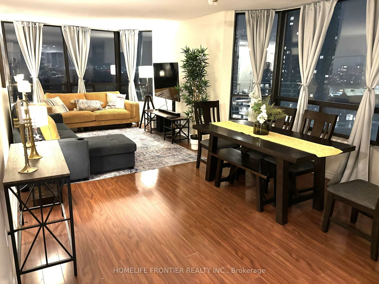 7440, Bathurst, Brownridge, Vaughan