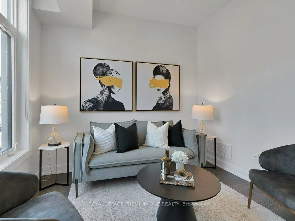 9570, Islington, Sonoma Heights, Vaughan