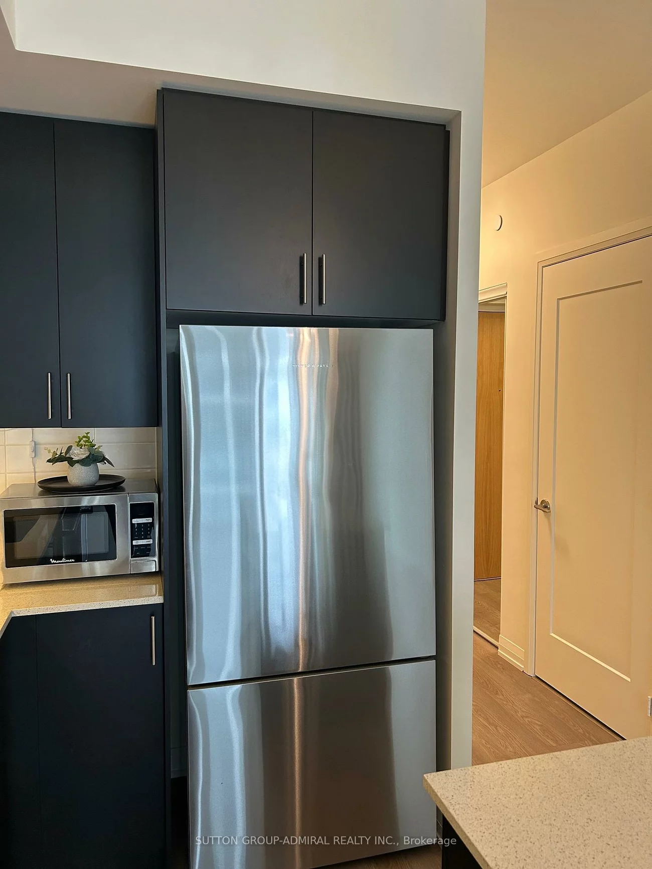 8960, Jane, Vellore Village, Vaughan