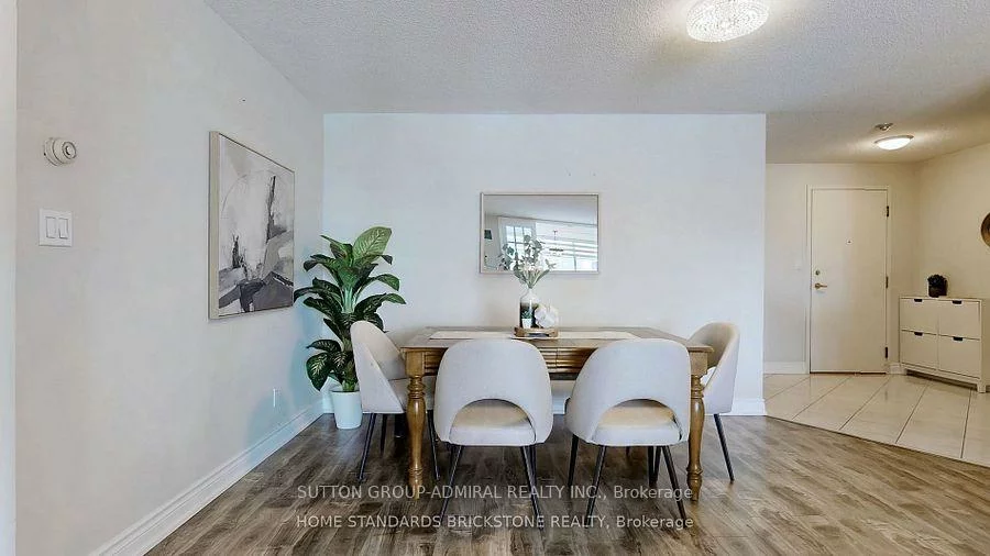 850, Steeles, Lakeview Estates, Vaughan