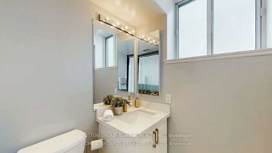 850, Steeles, Lakeview Estates, Vaughan